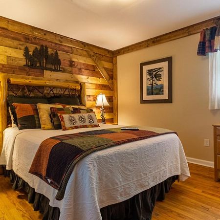 Hemlock Inn Blowing Rock Exterior photo