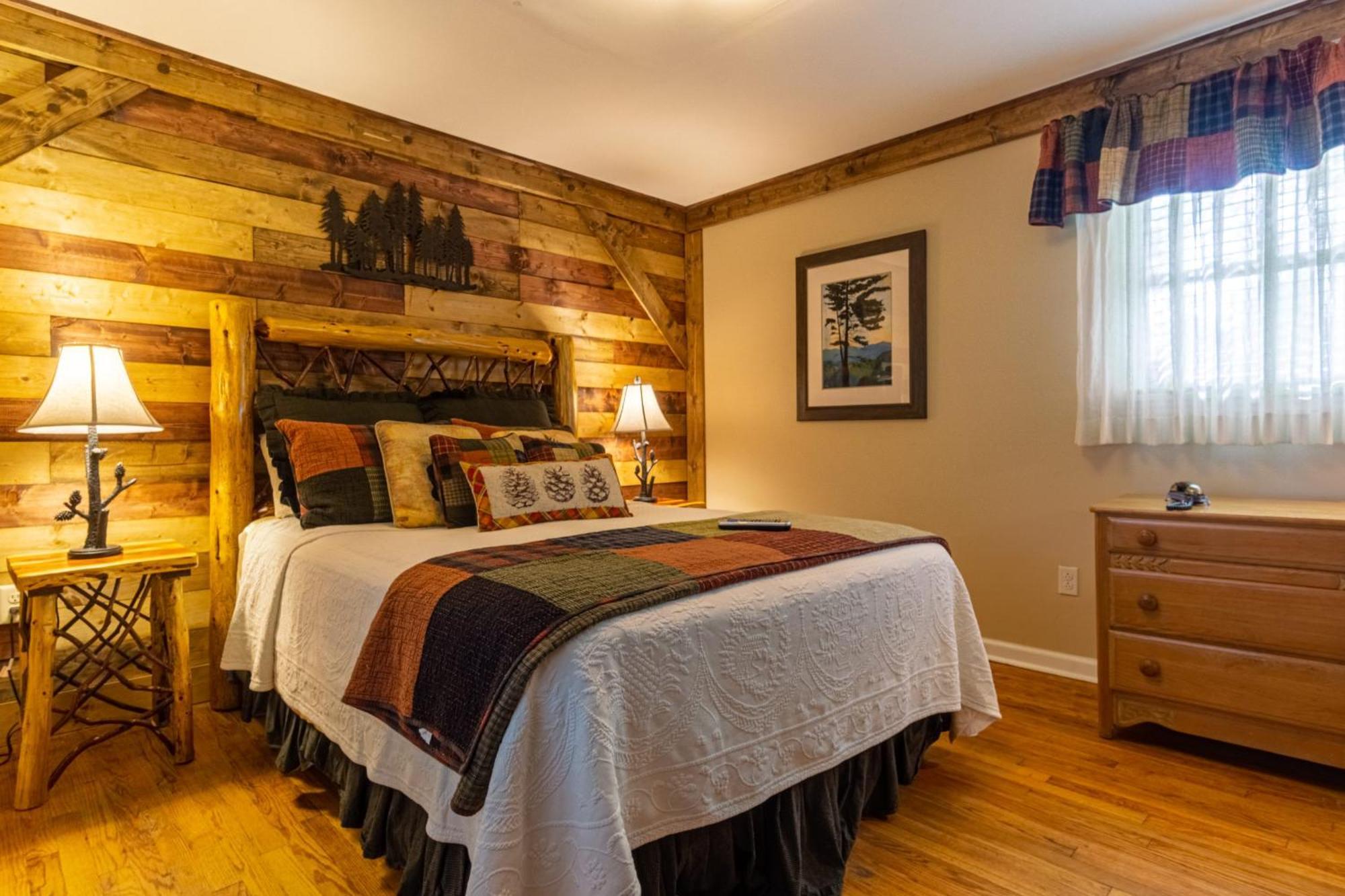 Hemlock Inn Blowing Rock Exterior photo